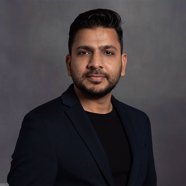 divey-sharma-profile